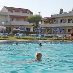 Szálloda Princess Flora Sgourou