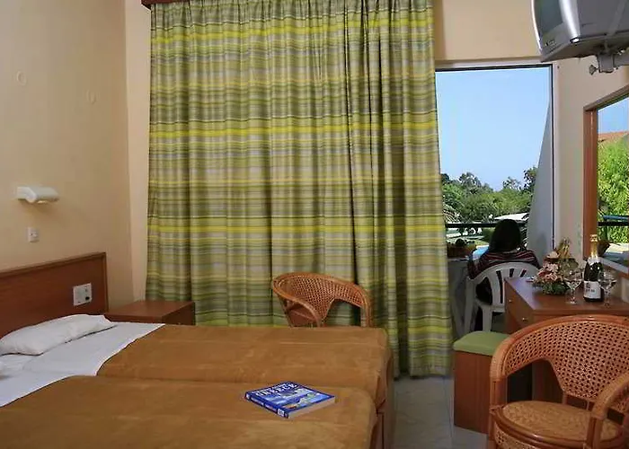 Hotel Princess Flora 3*