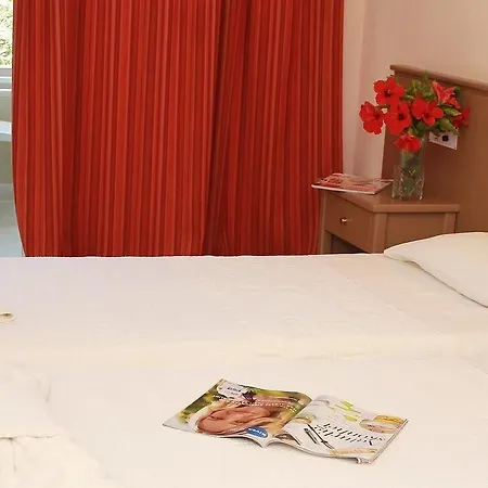 Princess Flora 3* Sgourou