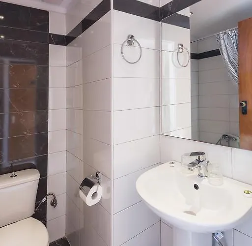 Princess Flora Hotel Sgourou